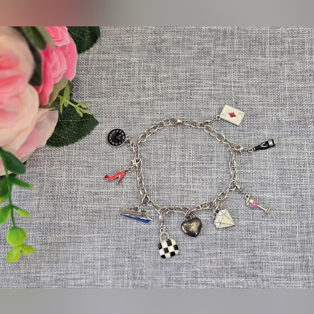 Vintage Effy Bracelet and 8 Charms Princess Cruise Collectable 8.5"